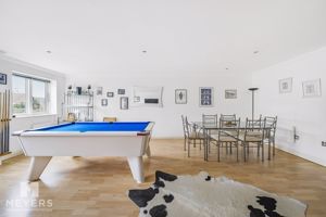 Dining Area- click for photo gallery